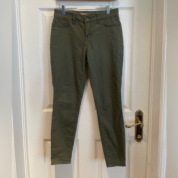 Women’s skinny pant - Picture 1 of 3